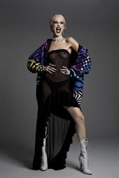 Bella Hadid topless for Paper Magazine Bella Hadid topless for Paper Magazine