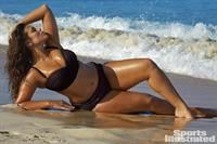 Ashley Graham Pictures