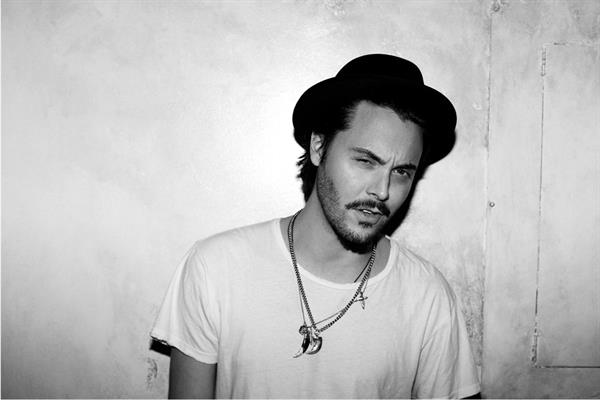 Jack Huston