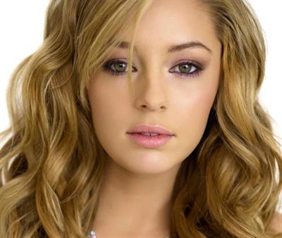 Keeley Hazell