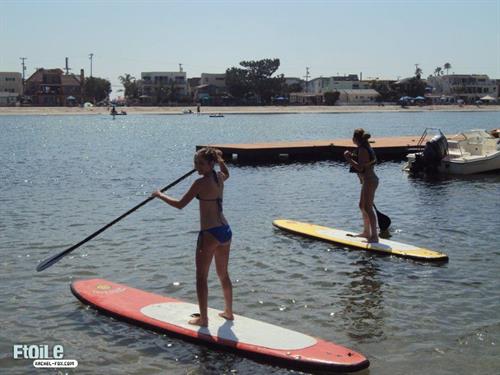 Rachel Fox in a bikini - ass