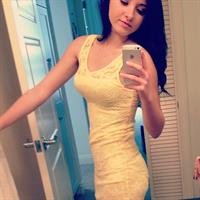 Rachel Fox taking a selfie