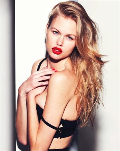 Emma Stern Nielsen in lingerie