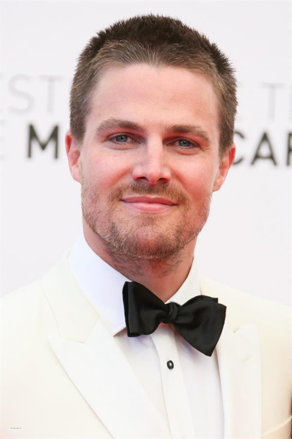 Stephen Amell