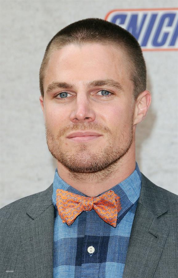 Stephen Amell