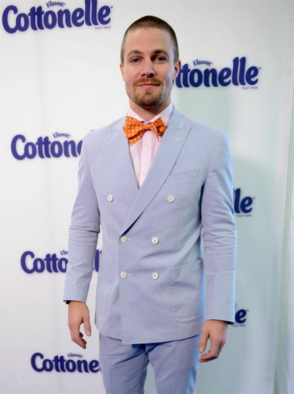 Stephen Amell