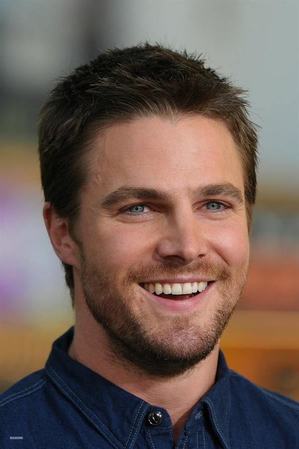 Stephen Amell