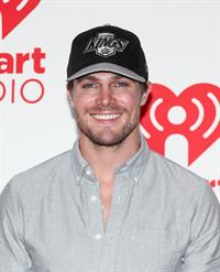 Stephen Amell