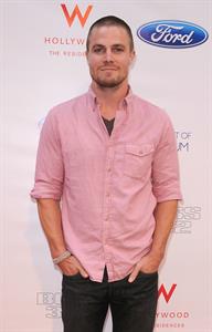 Stephen Amell
