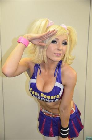 Jessica Nigri as Juliet Starling