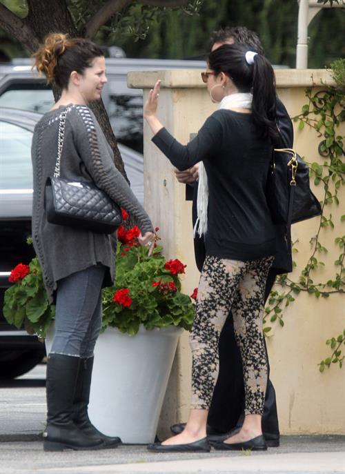 Selena Gomez Pictures Selena Gomez going out to lunch in Studio City on April 25, 2012