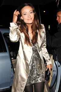 Olivia Wilde dines at a restaurant in Los Angeles with her husband Tao Tuspoli on March 6, 2010 