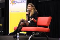 Amy Acker Supernova pop culture expo on July 20, 2011