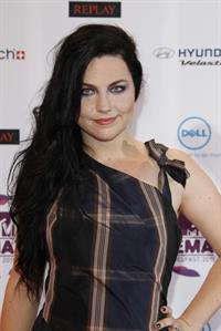 Amy Lee attends the 2011 MTV European Music Awards in Belfast Ireland on November 6, 2011