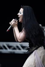 Amy Lee - Evanescence perform at the 2012 Heineken Jammin festival on July 6, 2012