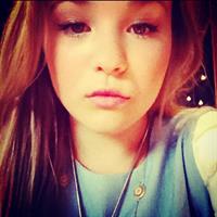 Torri Webster taking a selfie