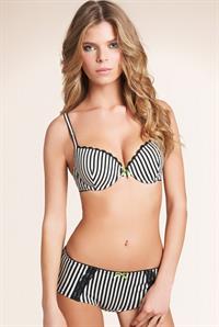 Dominika Szijartoova in lingerie