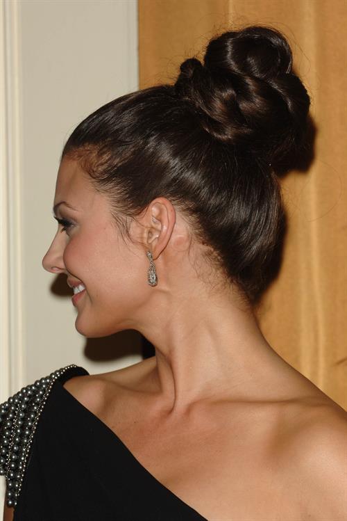 Ali Landry attends 18th annual Movieguide Awards gala at Beverly Wilshire Four Seasons Hotel on February 23, 2010 