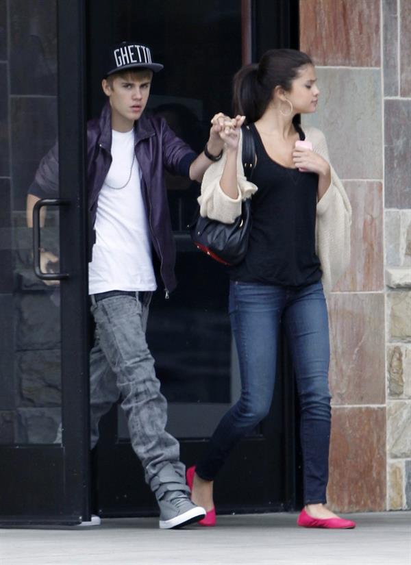 Selena Gomez and Justin Bieber in Los Angeles on September 16, 2011