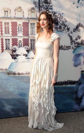 Anne Hathaway White Fairy Tale Love Ball in Paris on July 5, 2011