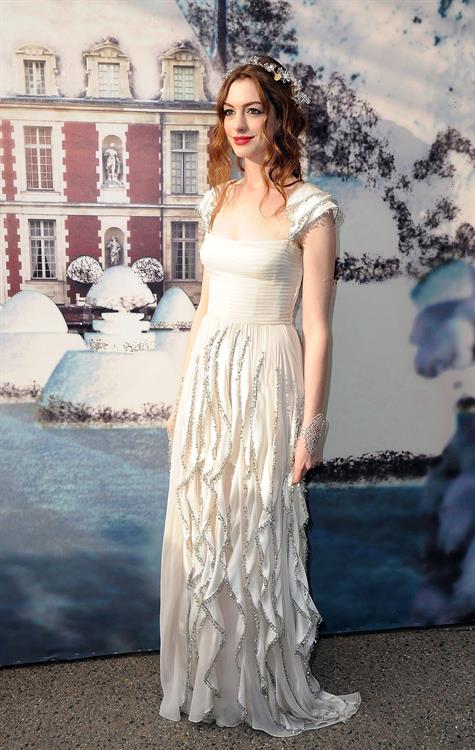 Anne Hathaway White Fairy Tale Love Ball in Paris on July 5, 2011