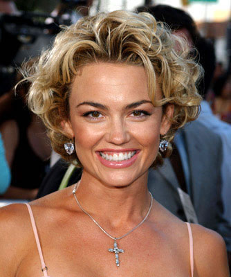 Kelly Carlson