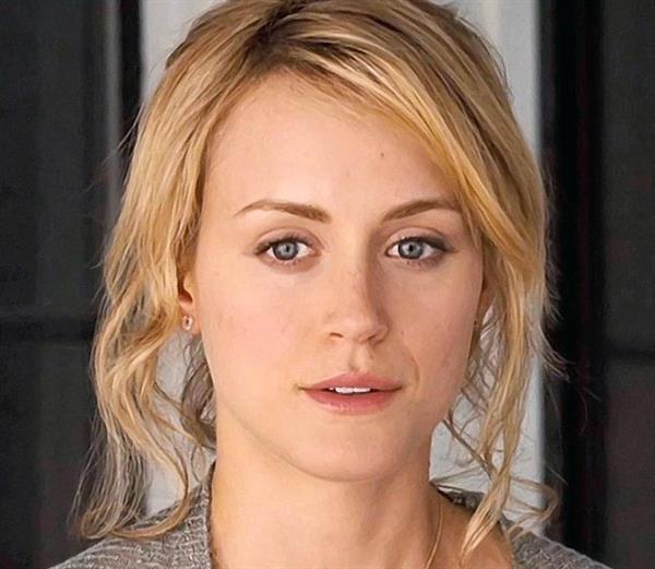 Taylor Schilling