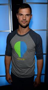 Taylor Lautner