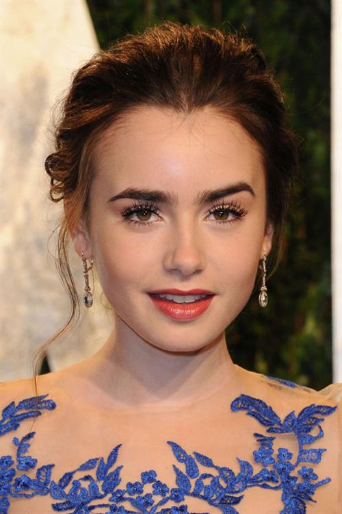 Lily Collins