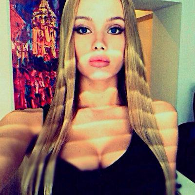 Olya Abramovich taking a selfie