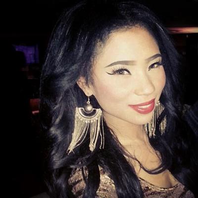 Stephanie George taking a selfie