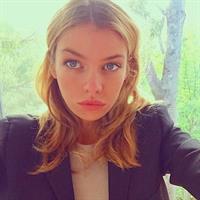 Stella Maxwell taking a selfie