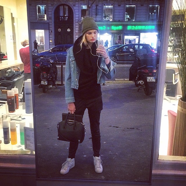 Romee Strijd taking a selfie