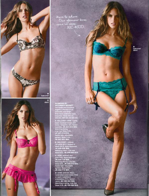 Alessandra Ambrosio in lingerie