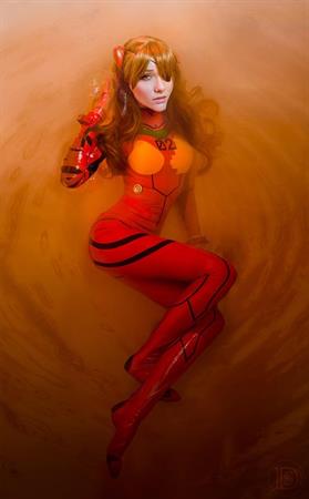 Lyz Brickley - Asuka cosplay