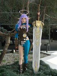 Lyz Brickley - Castanic Slayer Cosplay