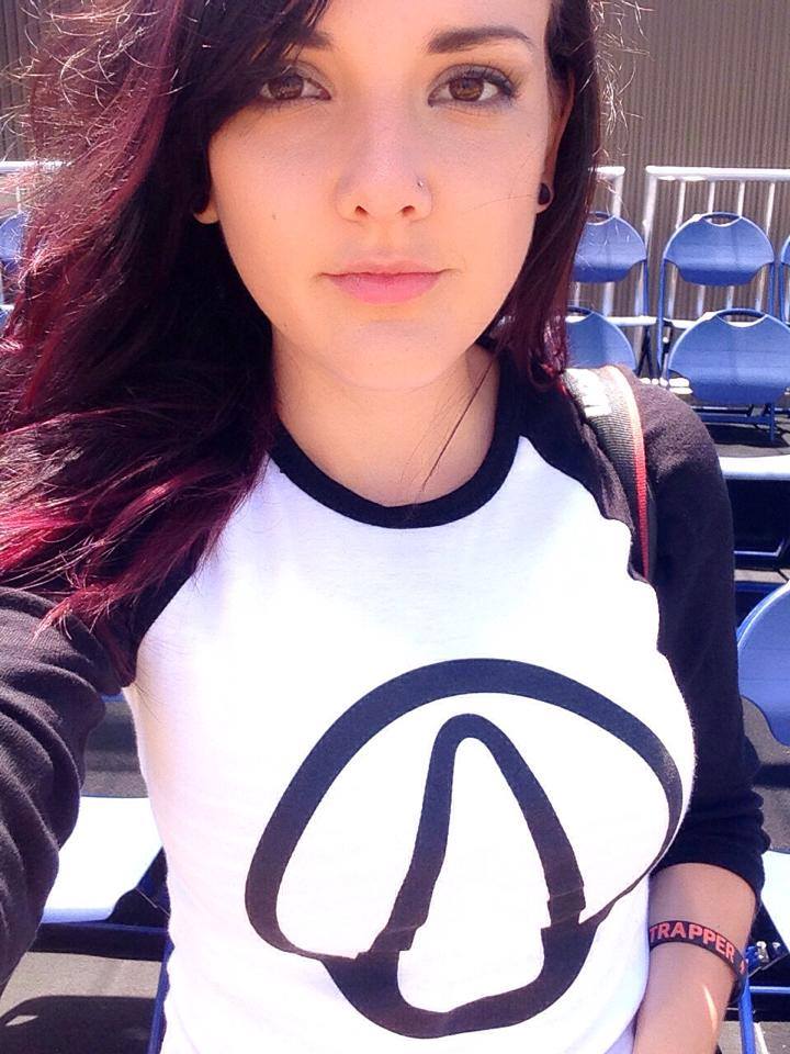 Darshelle Stevens Selfie Pictures Darshelle Stevens taking a selfie