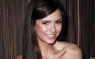 Nina Dobrev
