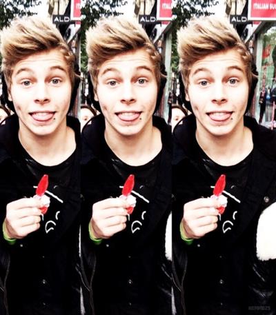 Luke Hemmings