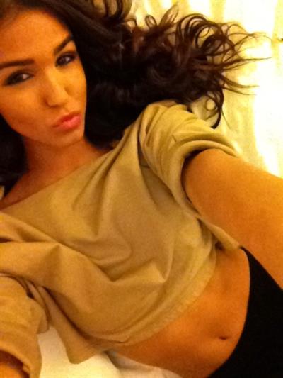 Ashley Sky taking a selfie