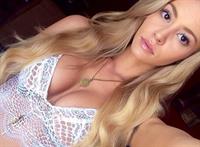 Bryana Holly taking a selfie