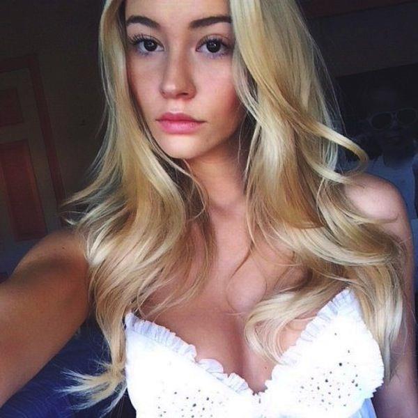 Bryana Holly taking a selfie