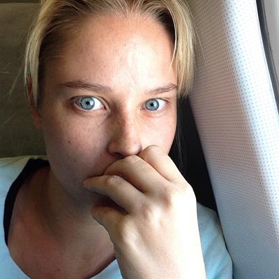 Genevieve Morton taking a selfie