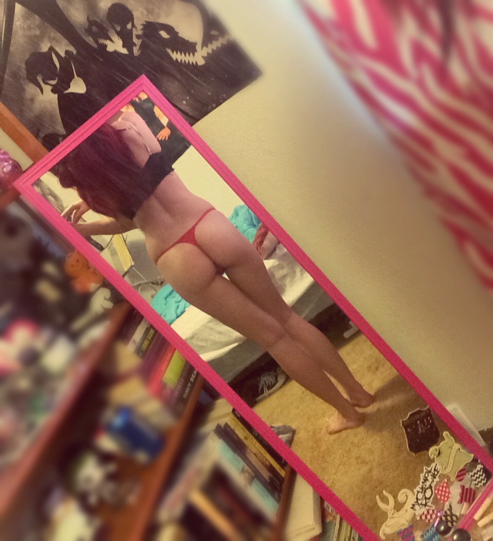 Anonymous in a bikini taking a selfie and - ass