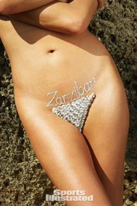 Chrissy Teigen - Sports Illustrated Swimsuit 2016