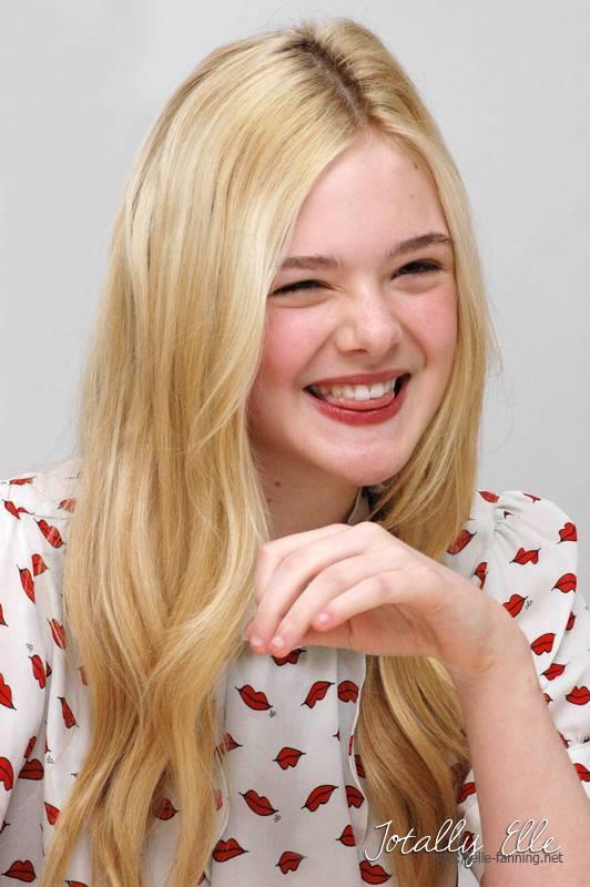 Elle Fanning