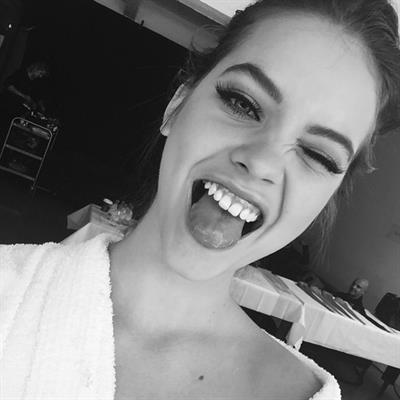 Barbara Palvin taking a selfie