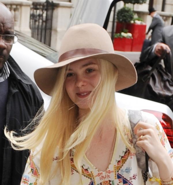 Elle Fanning