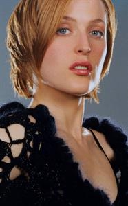 Gillian Anderson