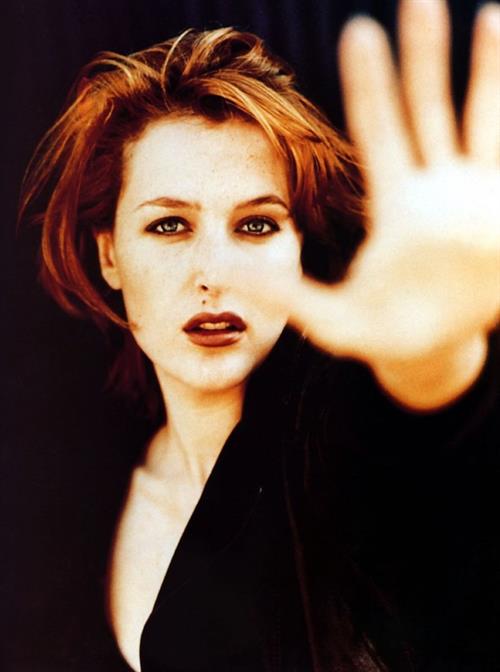 Gillian Anderson